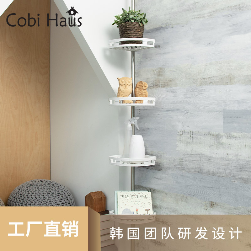 Phòng tắm của khách không có lỗ thủng.