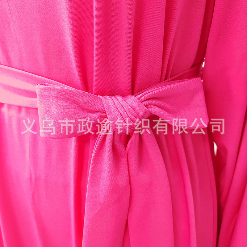 Trang phục thờ phượng theo phong tục Hồi giáo, trang phục Abaya, trang phục muslim, áo choàng Trung Đông qua biên giới