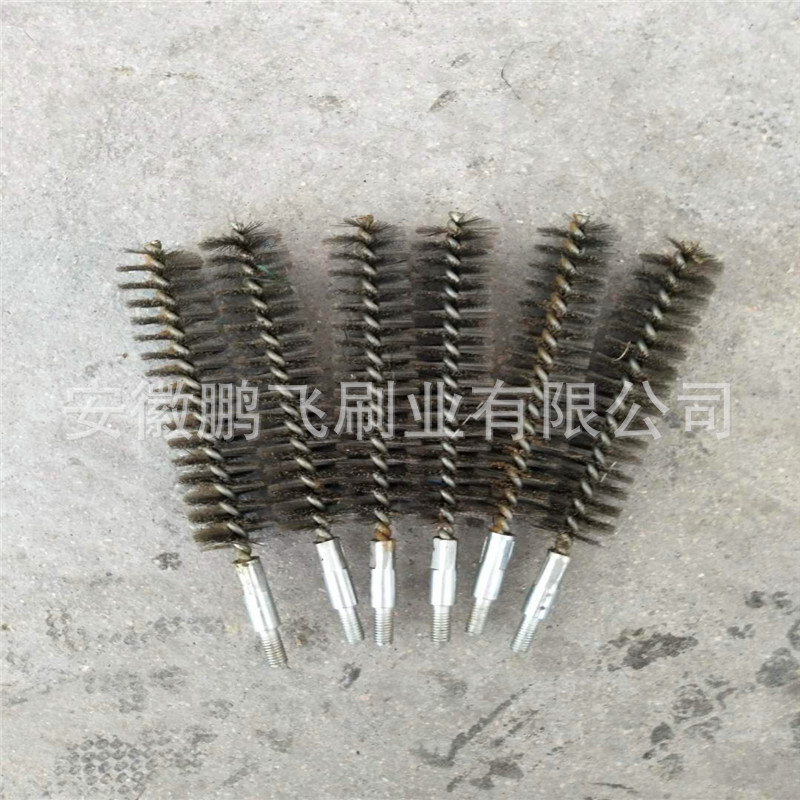 Customize all kinds of piping brushes, piping brushes, round brushes, wire brushes, pipe brushes.