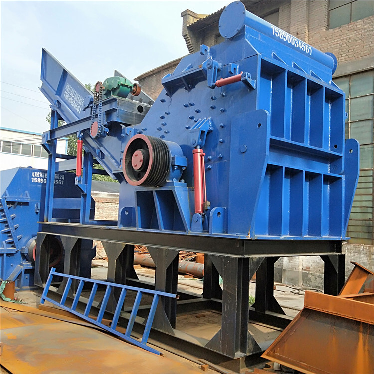 Hydraulic iron, aluminum shredder, automatic iron separation equipment, clean-out of the iron troupe.