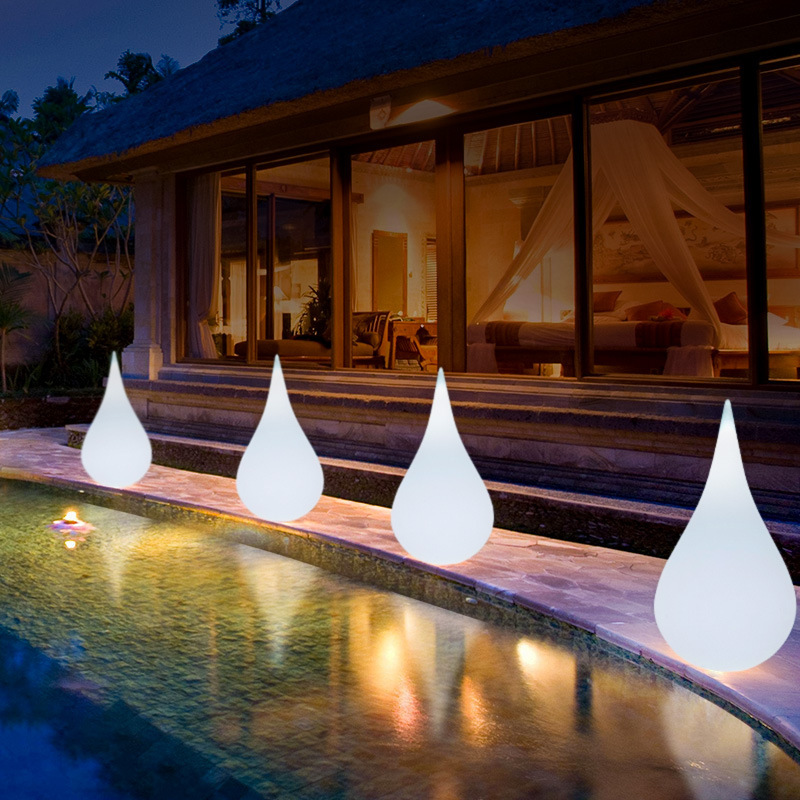 Led luminous drops of light on the outside of the hotel, leading to a simple modern living room decoration light