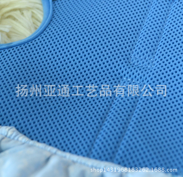 Nhà máy sản xuất băng ngực bán nó.