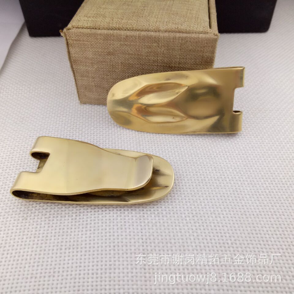 The manufacturer sells the brass in cash and the metal card and the gold in gold.