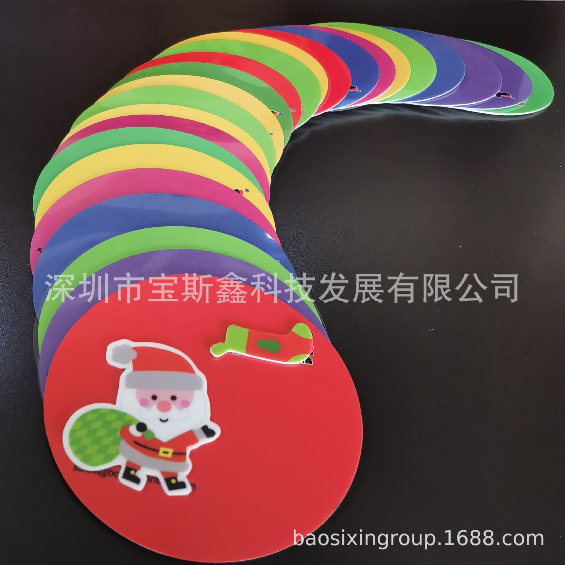 Nó được thay đổi như một cái nhãn dán không có xước.