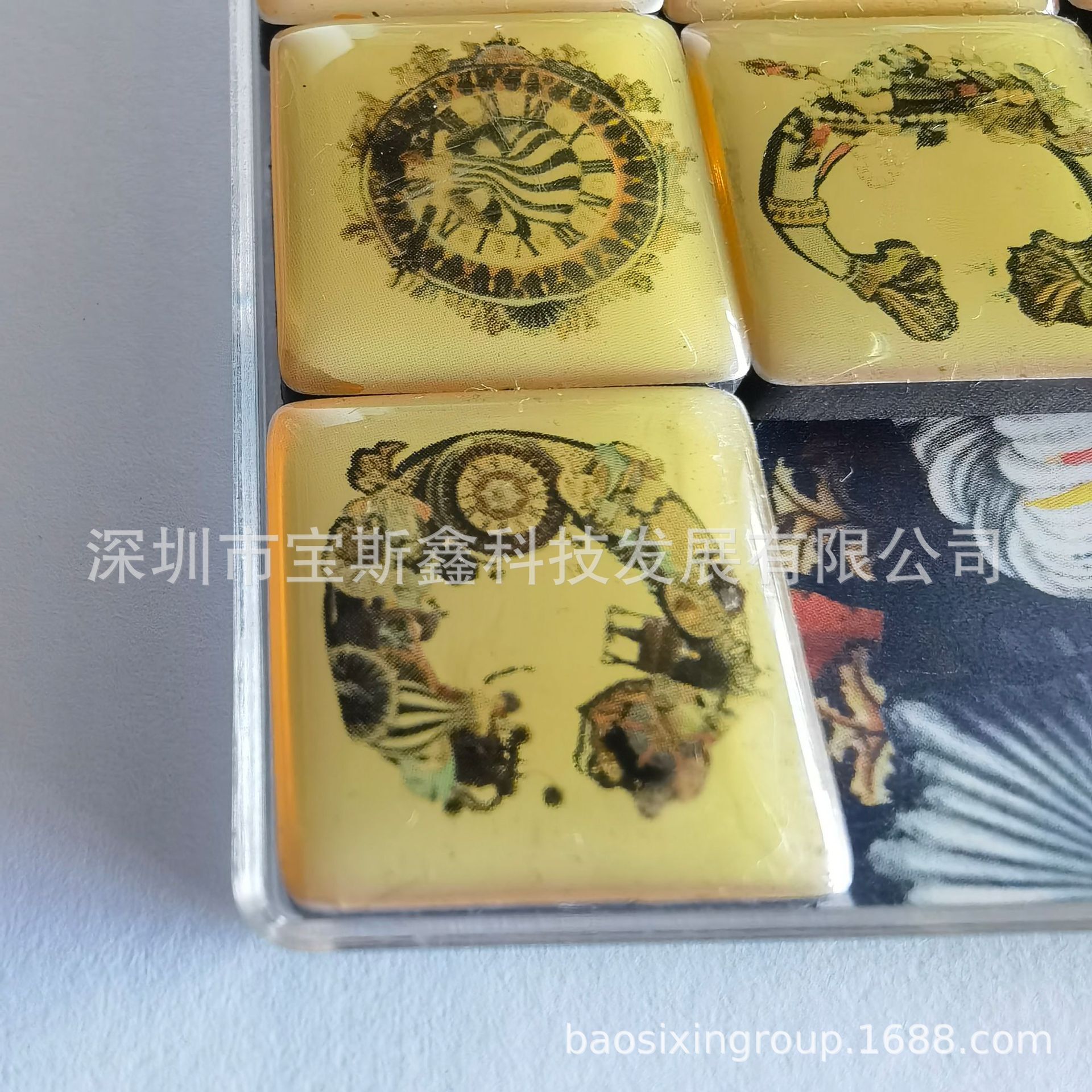 Nhà máy điều chỉnh tủ lạnh pha lê.