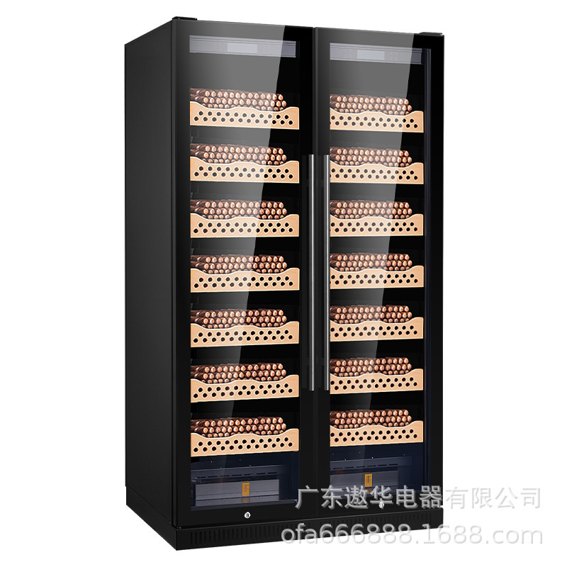 The compressor cigar cabinet, hot wine cabinets, ice cabinets, commercial double-door large-capacity freezers.