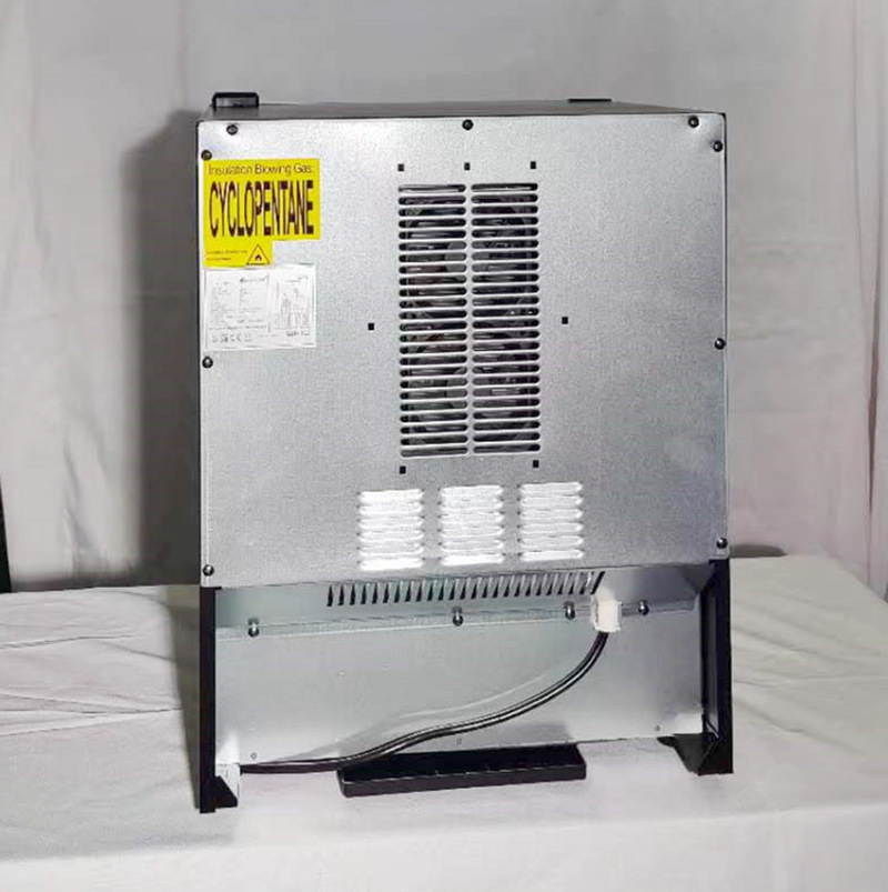 Petel BC-30C.C.C.C.M.M.M.M.M.M.M.M.C.C.C.C.C.M.M.P., Phòng Bầu dục Cửa kính.