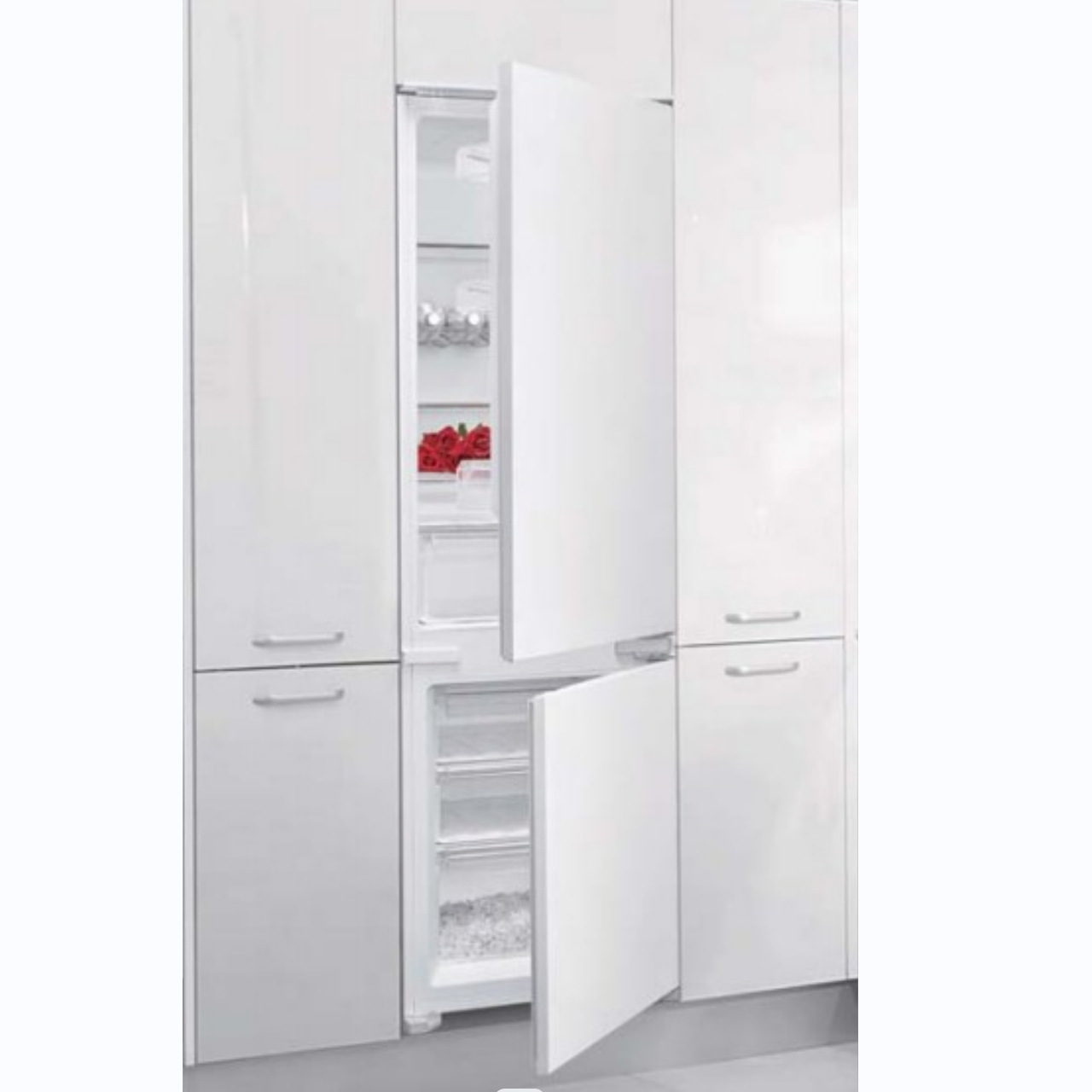 Xuất khẩu BCD-270EQ trao đổi với hai máy tính hiện đại, hai tủ lạnh máy tính tạm thời