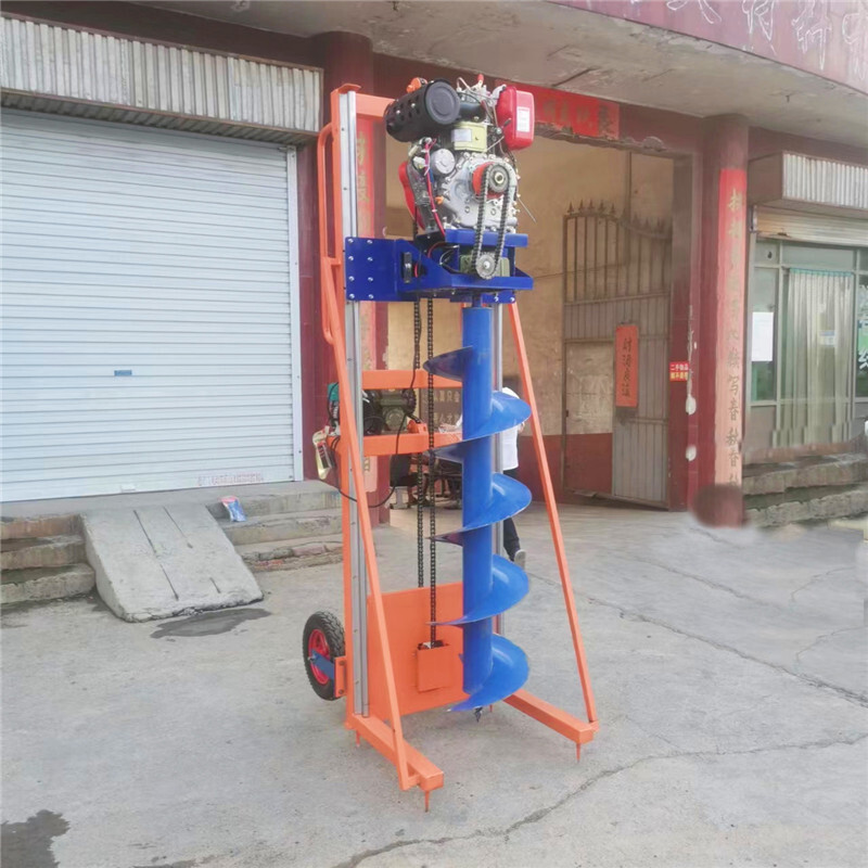 Fuel-based self-lifting pole pit-digger PV peddler house floor-based pit-drilling rig