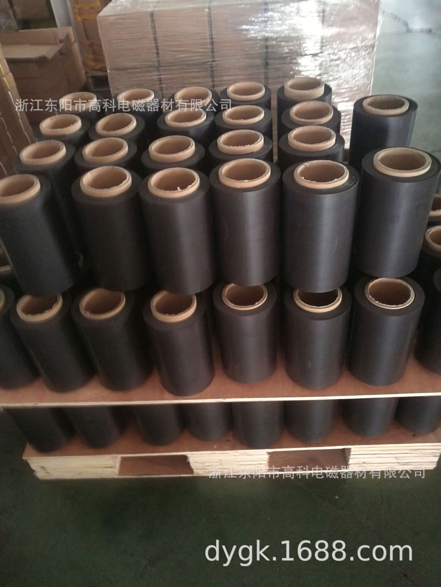 Cung cấp vật liệu quảng cáo từ tính cho vật liệu bảng trắng sơn cao su có đường kính rộng