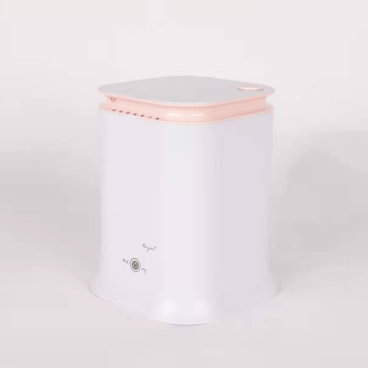 Một máy giặt xách tay có thể được sử dụng cho phụ thuộc nhỏ của một máy giặt nhà để giặt vớ lót