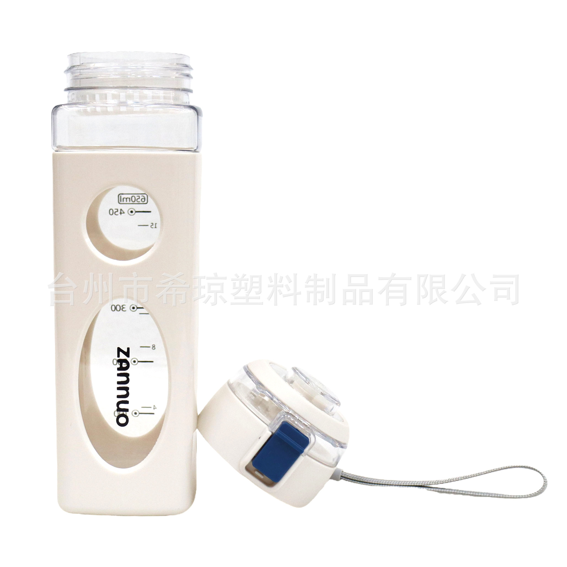 Với một ly rượu vang đỏ và một ly nước cho mùa hè, một ly nhựa bảo vệ sinh viên.