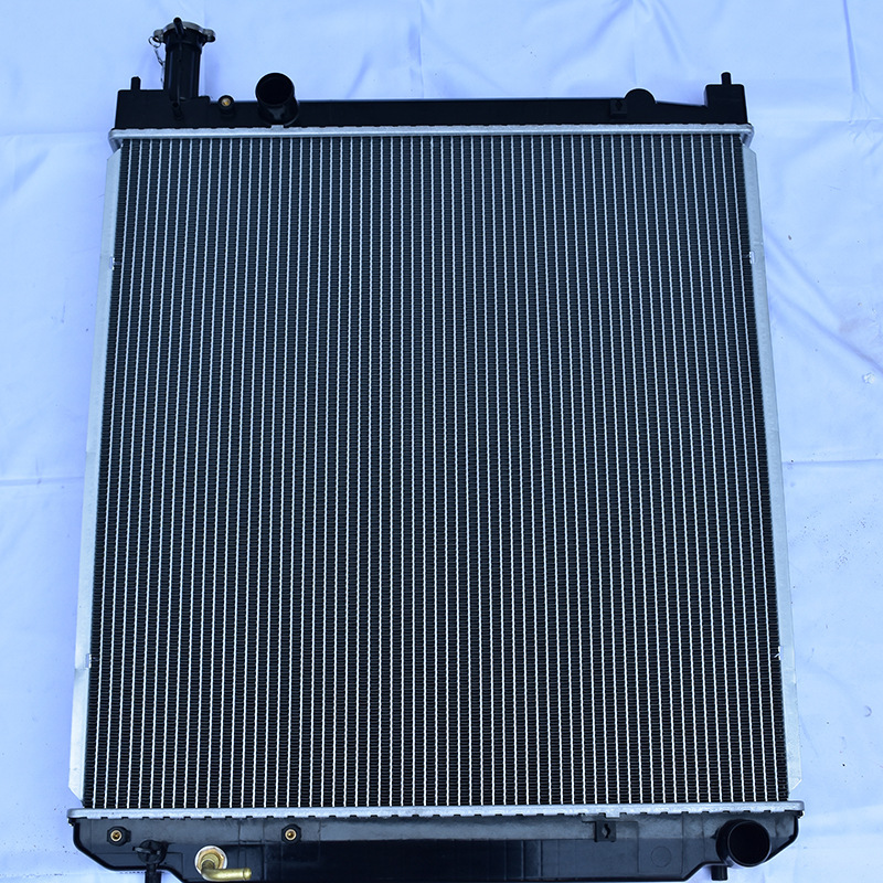 现货供应国外拖拉机散热器 适用于久保田拖拉机系列 L4508/M9000