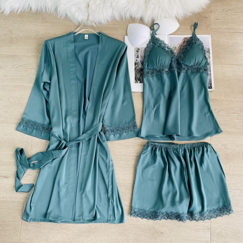 2022 pyjama với một dây nịt lụa mới, lông vũ dài, mỏng, sexy ba cặp quần áo nhà.