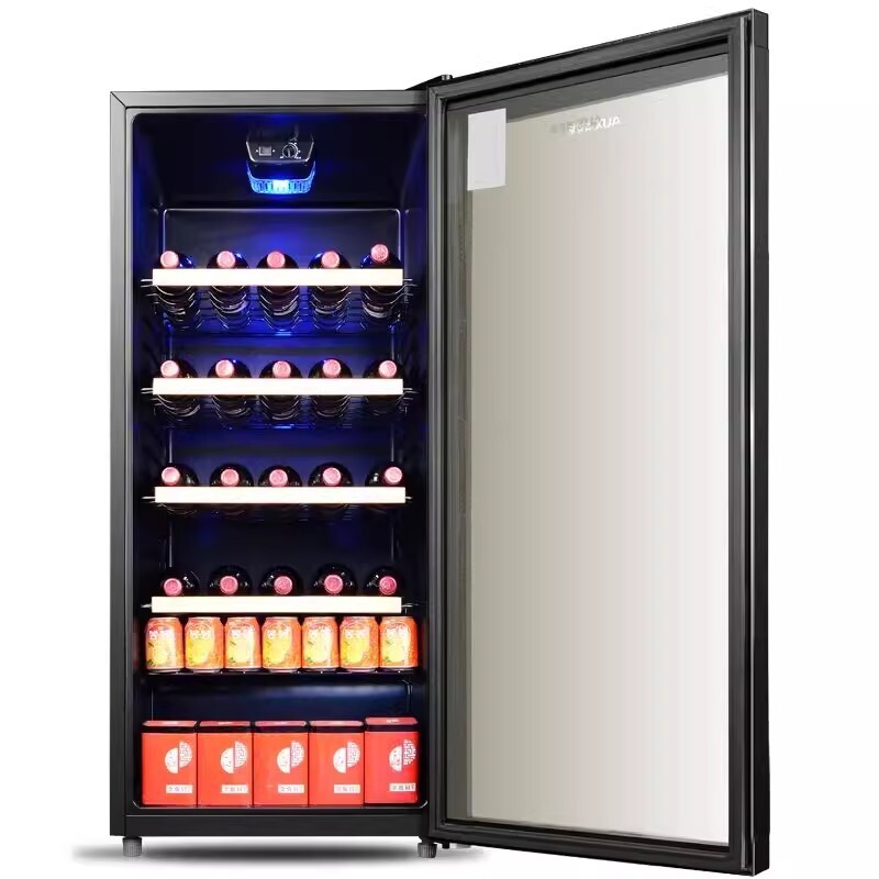 The AUX Ox Ice Bar is a small cold-cooled tea cabinet in the fridge.