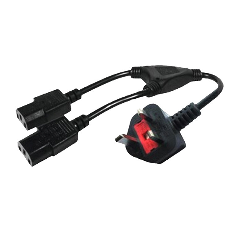 Một phần hai rưỡi phần mở rộng của loại VD của nhà sản xuất, được kéo bởi một đường dây kết nối nguồn điện 2 chiều vuông DC