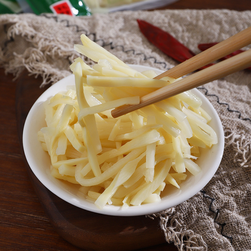 Processing custom-made fresh water swirl 1 kg of hot cooker food and fresh silk