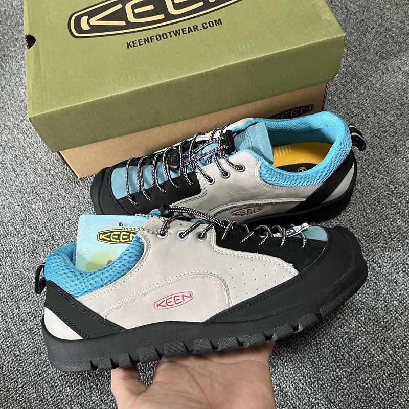 Chất lượng thế hệ thứ hai Keen Coon-Skin Outhouse Loop-Shoes lỏng lẻo qua biên giới.
