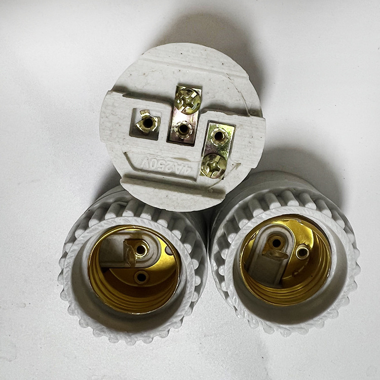 E26 E27 đèn bánh răng H504 đèn xe Ceramic rõ ràng được trang bị những sàn bóng đèn LED với những cầu thang bằng gốm dày