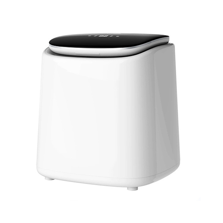 Em bé tự làm khô và nóng cho máy giặt mini.