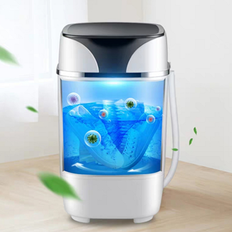 Một ngôi nhà bán tự động với một xô giày.
