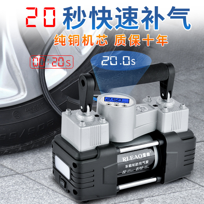 Một chiếc xe sedan hai bánh chạy bằng máy bơm đến ống bơm.