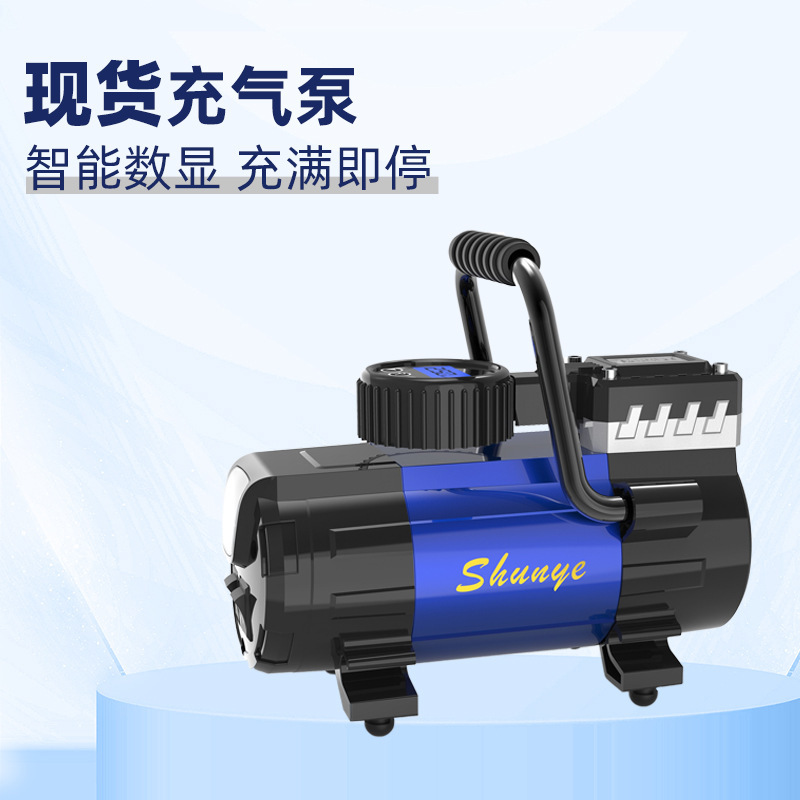 Một máy bơm khí được cung cấp bởi 30 bình chứa 12V xe kim loại cầm tay trong một máy bơm hơi sống được cung cấp bởi một chiếc xe di động
