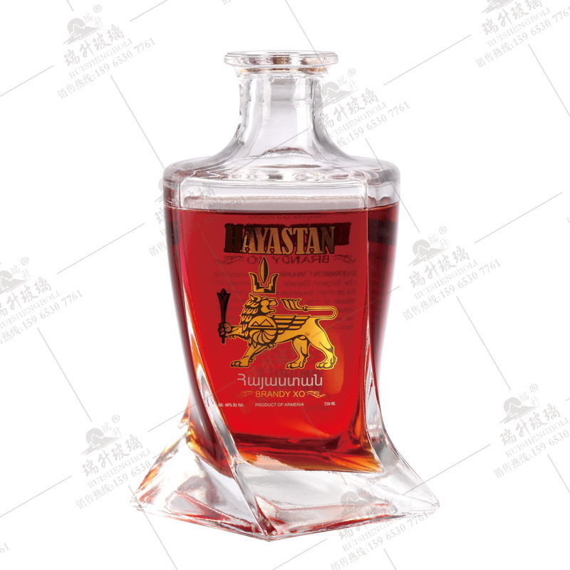 500 ml750ml for direct sale by the manufacturer, sealed by the home brewer, with a transparent and simple distribution of empty bottles.