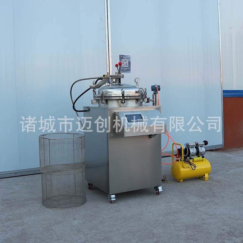 Những thực phẩm nấu gà tự động là những nồi thuốc diệt nấm, túi chân không có mang, bồn tắm nước.