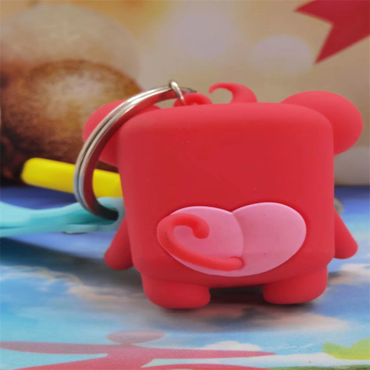 Chìa khóa xe buýt được làm tùy chỉnh cho búp bê hoạt hình.