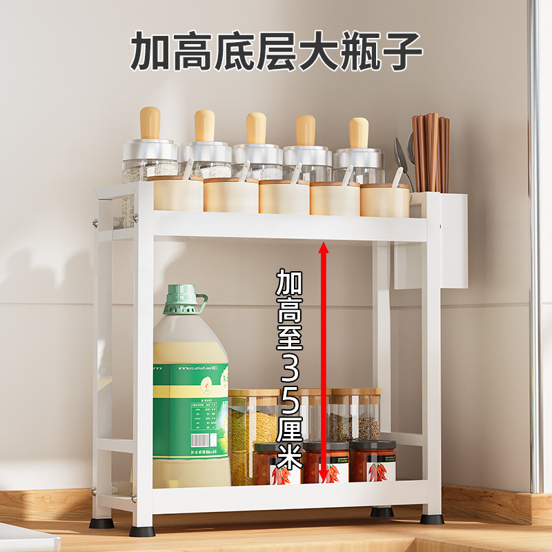 kệ bàn bếp, đĩa bàn nhỏ, phòng khách nhỏ.