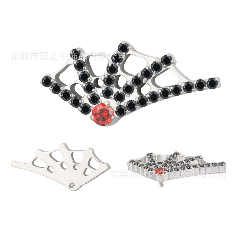 The crowned cow F136/G23 titanium alloy piercing spider web-shaped ear nails for foreign trade.