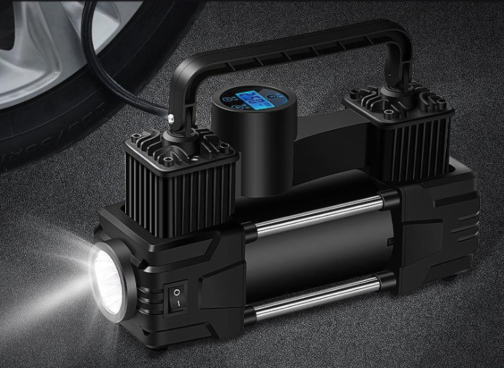 Máy bơm được bơm với nguồn điện gấp đôi trong chiếc xe di động của chiếc xe cung cấp xăng của nhà sản xuất