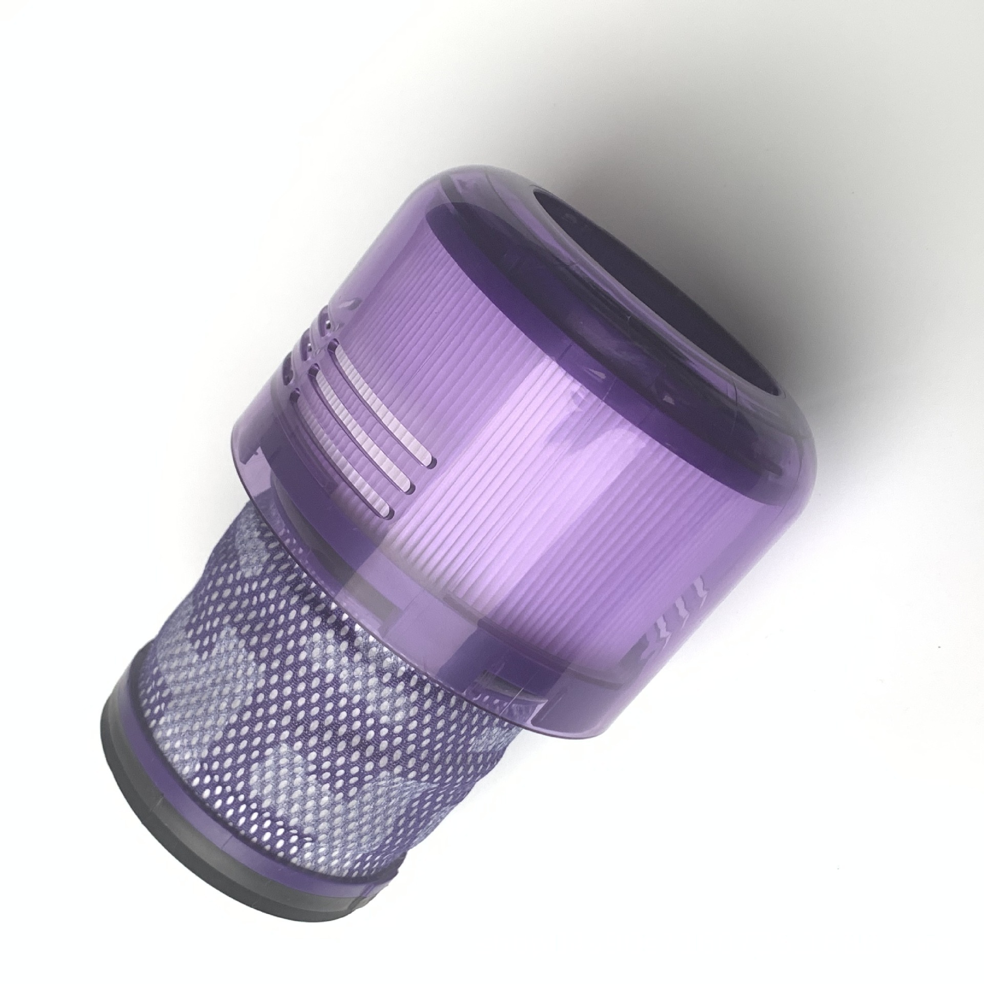 Amazon uses Dyson Dyson Dyson V11 vacuum cleaners after hepa filtration.