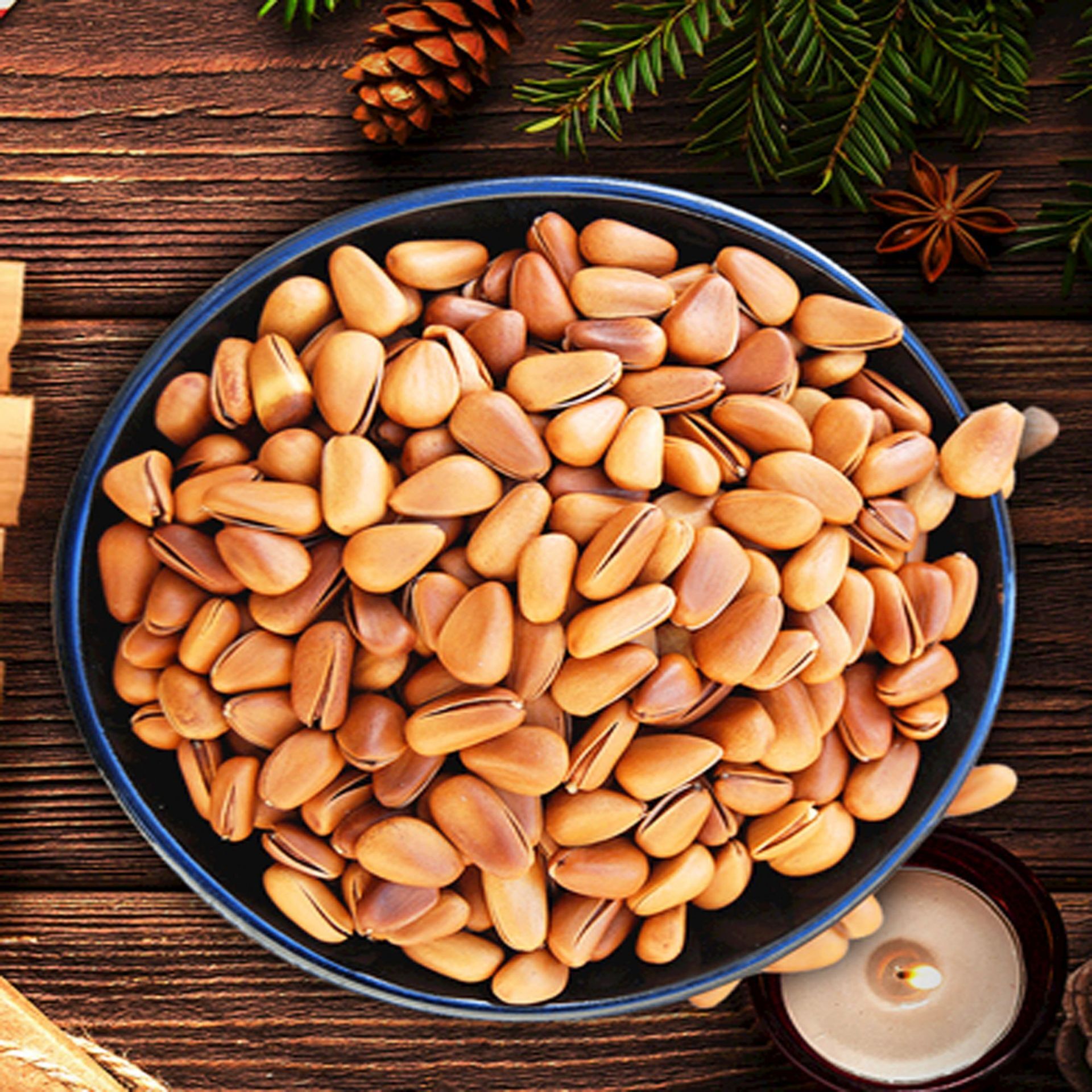 The Yunnan Pine Factory directly delivers 250 g of pine pine and spare-fruit nuts and nuts.