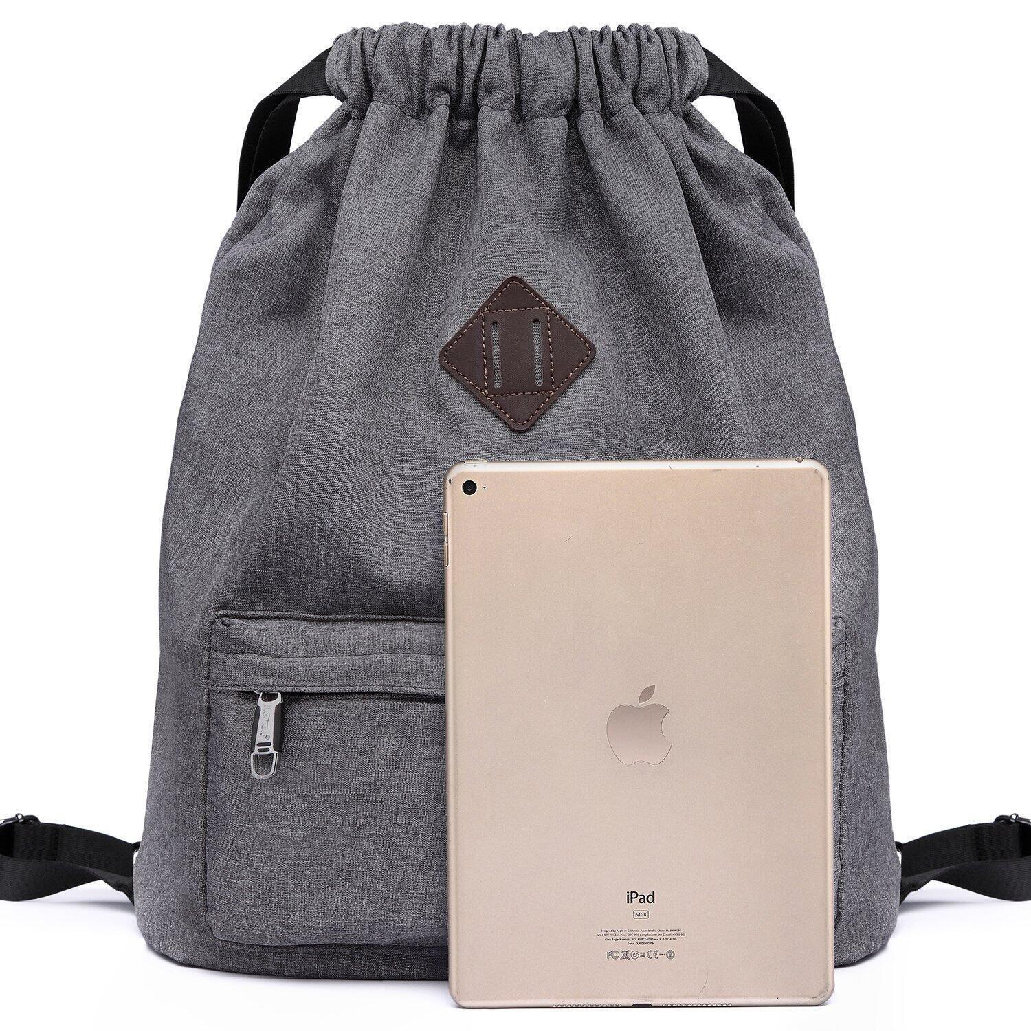 Ins Hot Outdoor Double Shoulder, High School High School Backpack, while a college student travels in a canvas bag.