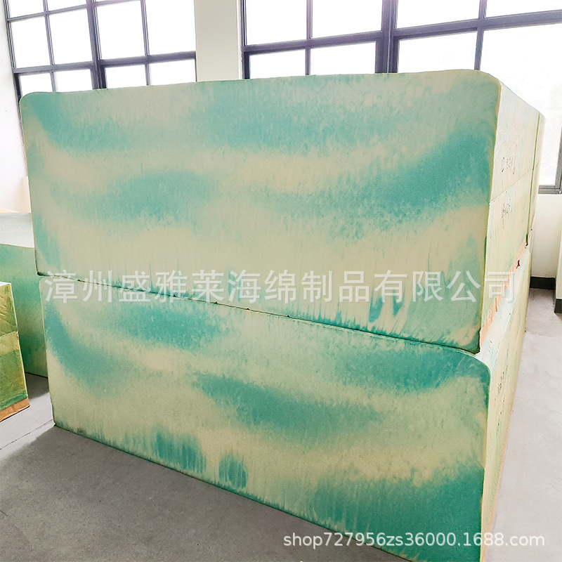 The plant sells the bulk of high-density sponge zero-pressure memory cloud-sensitive cotton.