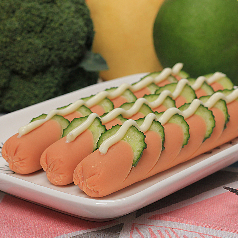 The whole box of 25 g of veal sausages in the spring.