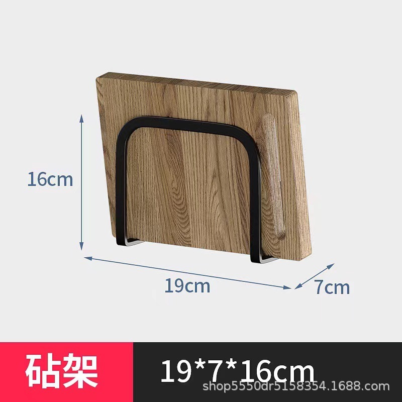 Khung bếp làm sạch bốn cặp đũa tương cà