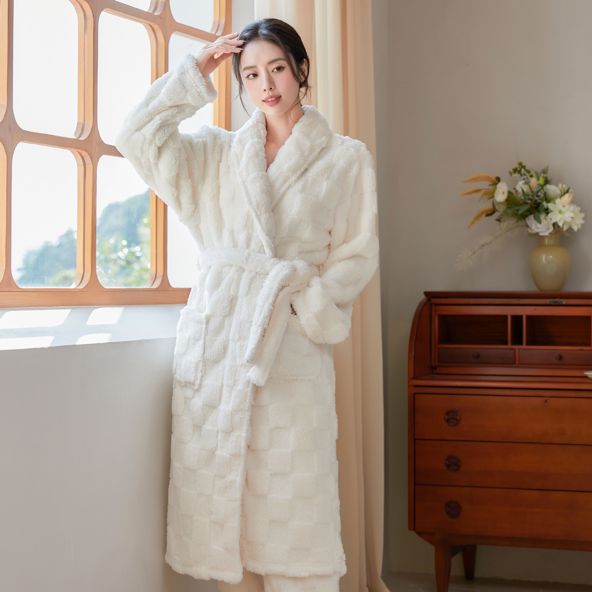 Một phiên bản mới của mùa thu và nhung nhung mùa đông.