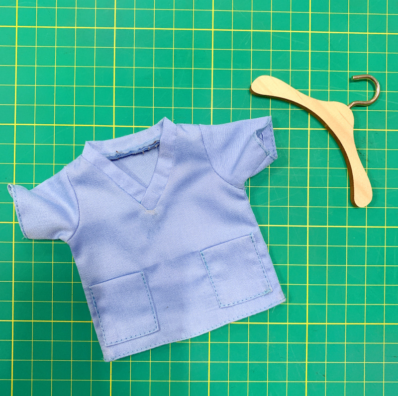 Toy clothes, little surgical suit doctor, a nurse's dress, cotton doll doll dress.