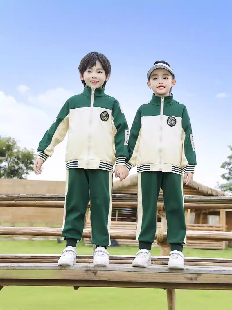 A summer dress suit for schoolteachers in kindergarten-based children ' s acting clothes