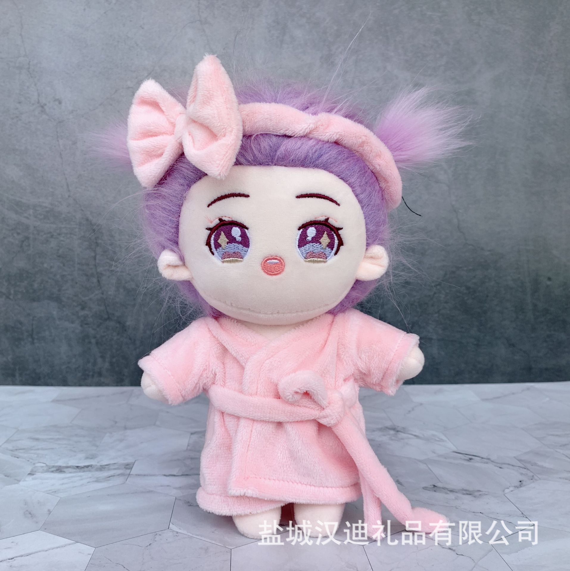 20 cm in pajamas and 20 cm in dolls and butterflies with cute suits.