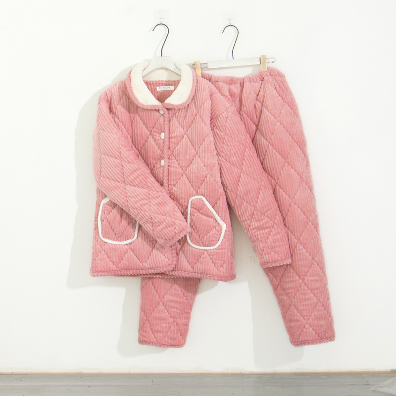 Vào mùa đông, mỡ và mỡ, 200 pound pyjama, ba lớp lông nhung, bông vải và san hô nhung.