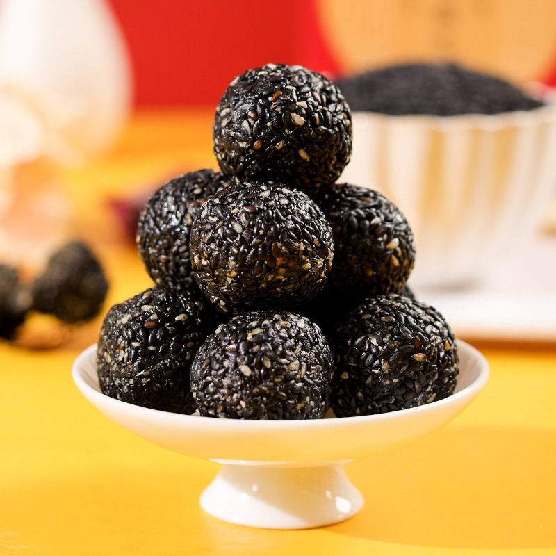 Hand-made black sessame ball, a self-packaged, self-packaged black sessa MIT factory.