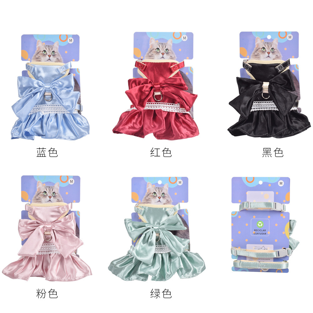 A cross-border twirling princess skirt pet tie a large bow tie to regulate the wholesale distribution of pets for cat-tweed clothes.