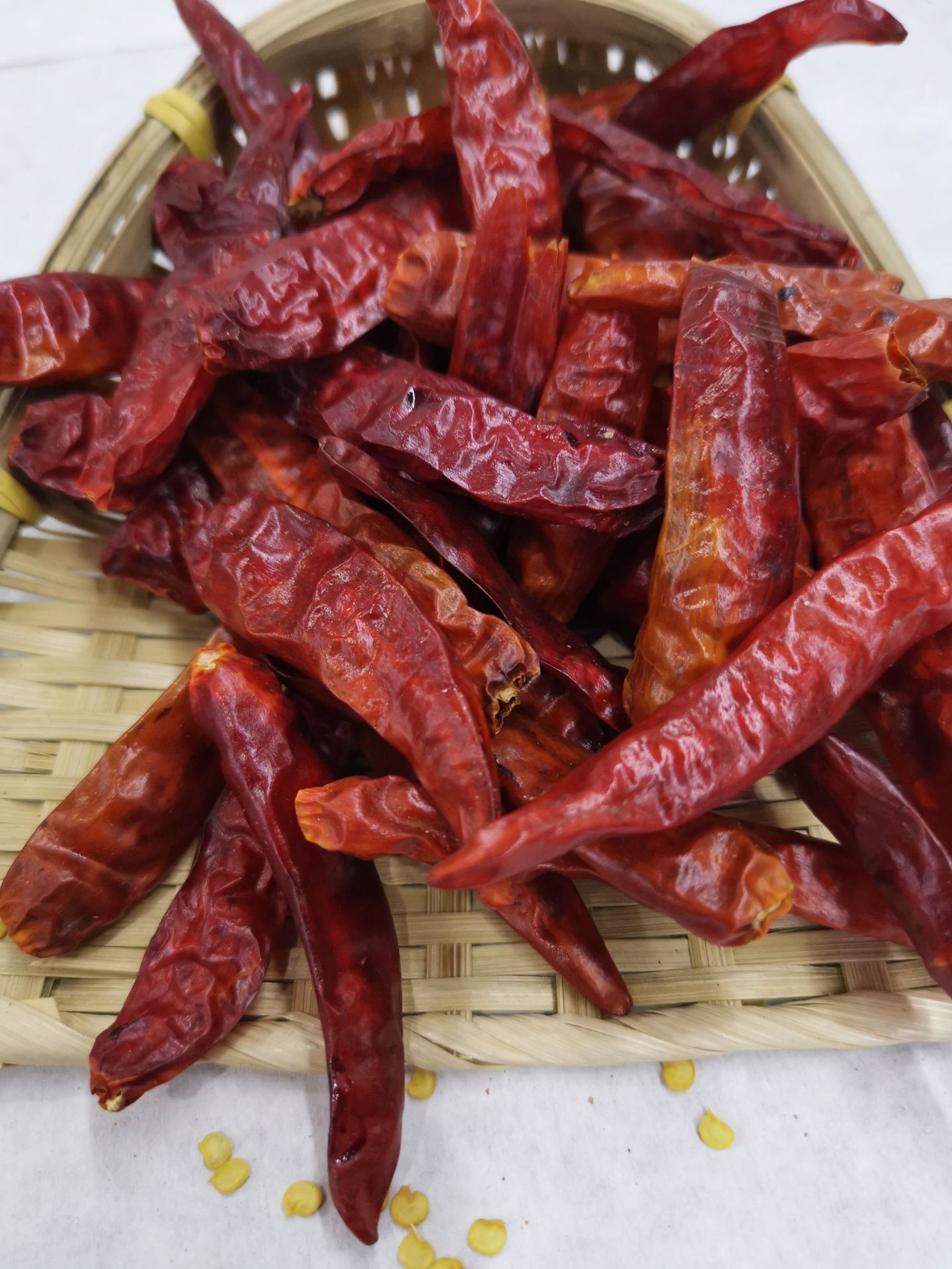 Nóng, nóng, nóng, nóng, nóng, nóng, nóng Ấn Độ Pitt 500g.