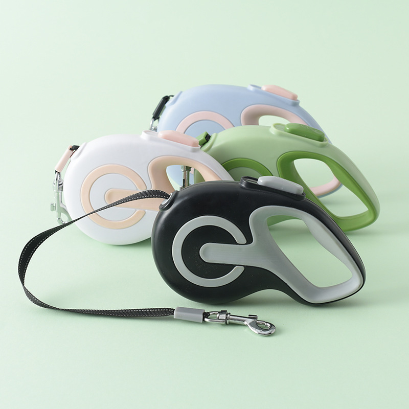 Pet towed rope packs of retrospect, small dogs walk the dog rope, automatically stretch the pet supplies.