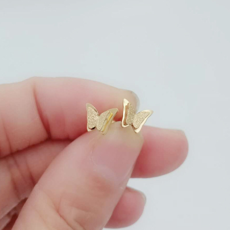 A new double-storey butterfly grinding titanium ear nails.