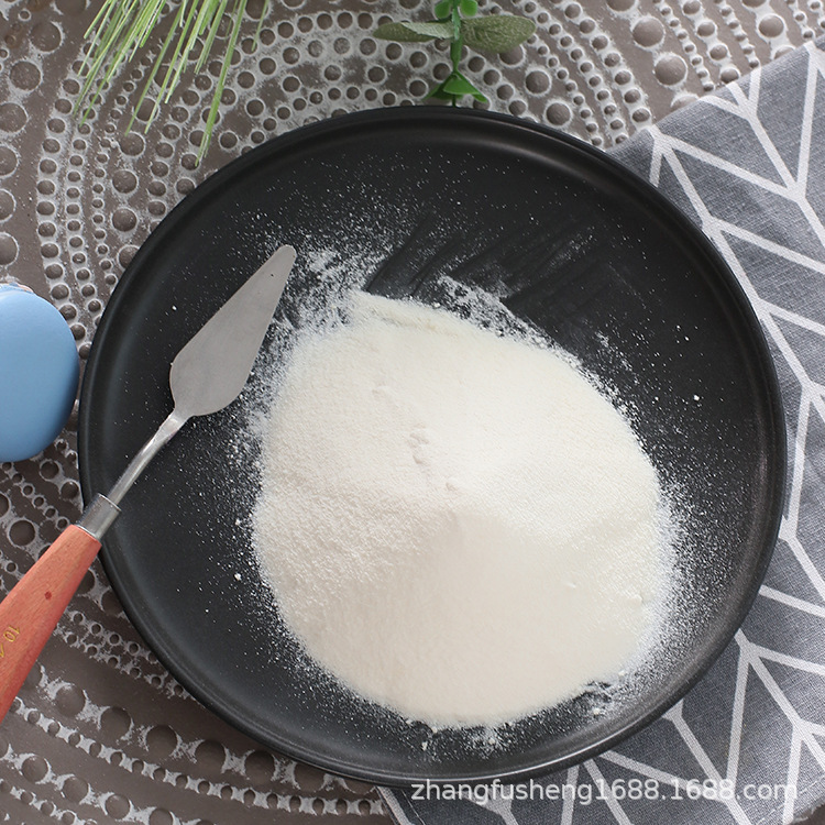 A milk powdered milk powdered with a base of milk food.